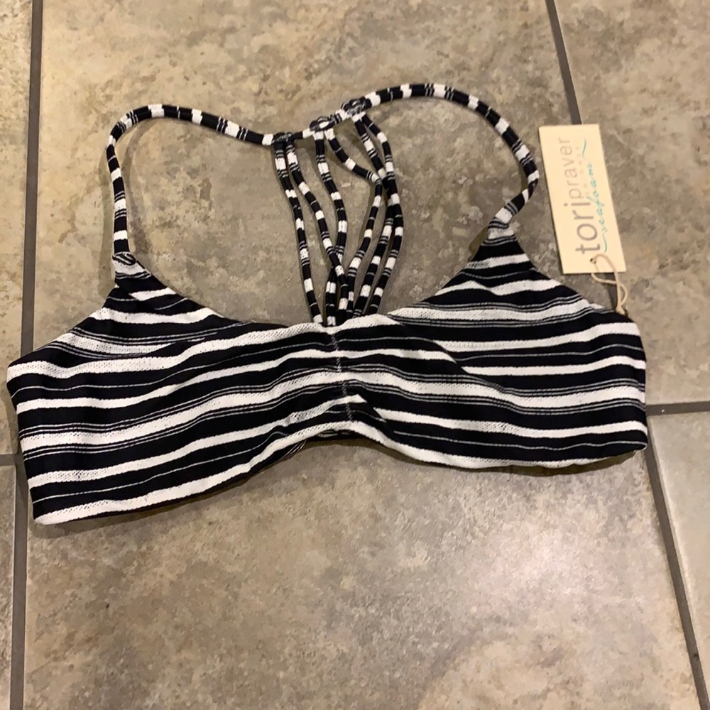 Toripraver swimwear bikini top